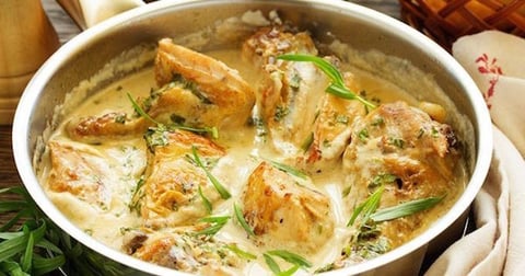 Poulet à la Crème et aux Champignons