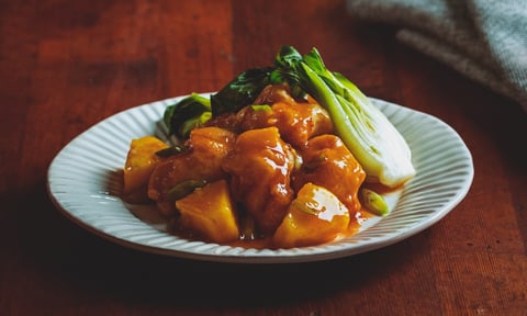 Poulet à L'ananas Style Général Tao