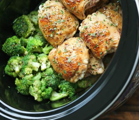 Poulet à L’érable et Moutarde de Dijon dans la Mijoteuse (avec Brocoli)