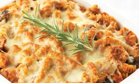 POULET AU FOUR ET PÂTES AU ROMARIN