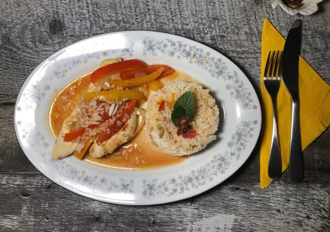 Poulet Épice Cuit à la Mijoteuse