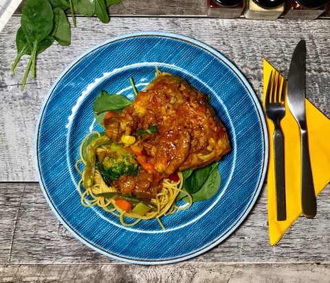 Poulet et Légumes à L'asiatique