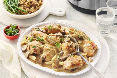 Poulet et Sauce à L'ail à L'autocuiseur