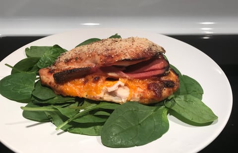 Poulet Farci Saucisses et Fromage