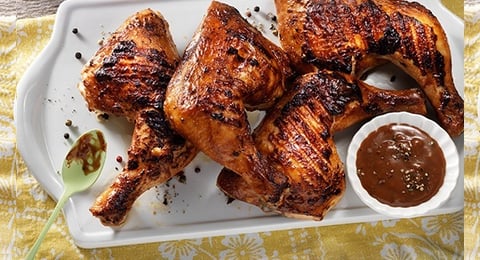 POULET GRILLÉ AUX GRAINS DE POIVRE