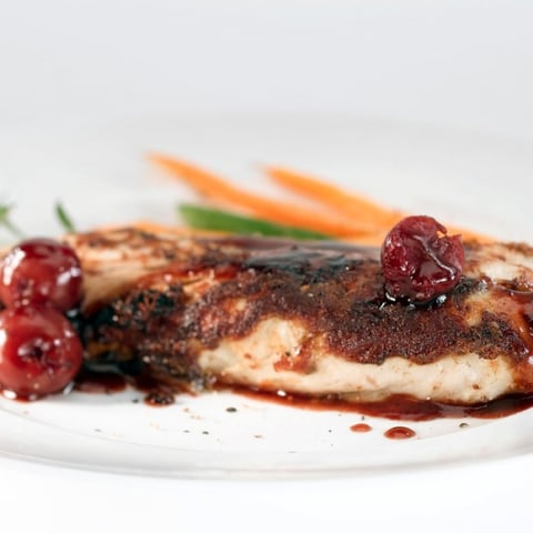 POITRINE DE POULET AU ERMITE