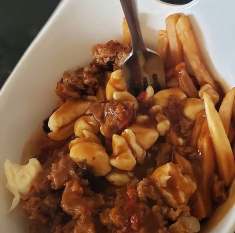 Poutine au Pain de Viande