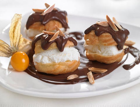 Profiteroles au Chocolat