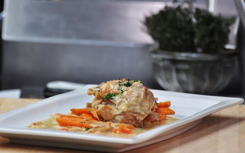 Lapin à la Moutarde, Mariné, Cuit au Four (sans gluten)