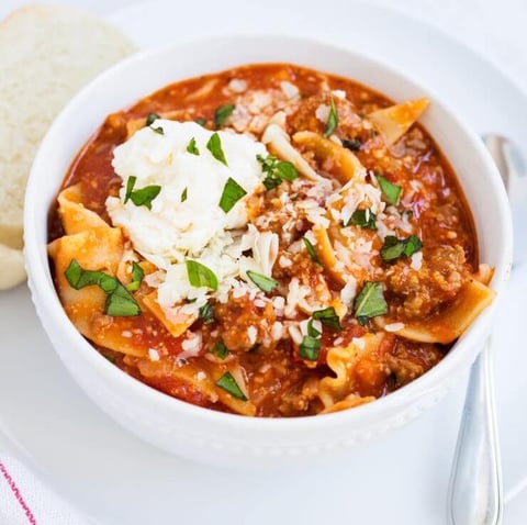 Soupe de Lasagne avec les Saveurs Délicieuses de Lasagnes Faites Maison
