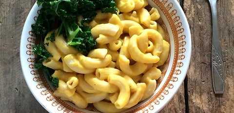 Macaroni au «Fromage» à la Citrouille sans Produits Laitiers