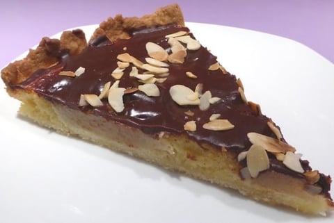 Tarte aux Poires et Crème D’amandes