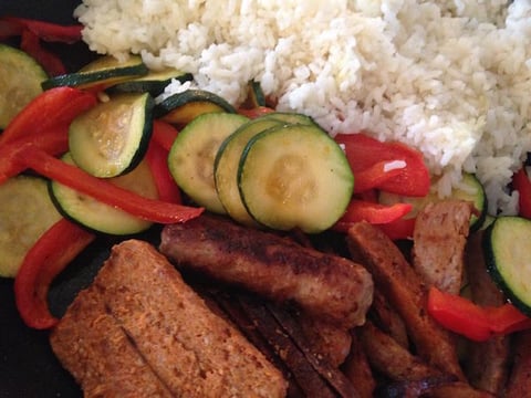 Riz aux Légumes et Saucisses Merguez