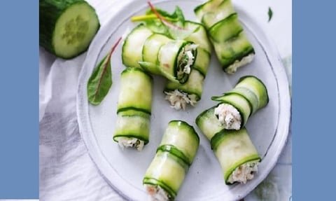 Rouleau de Concombre au Crabe et à la Menthe