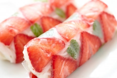 ROULEAUX DE PRINTEMPS AUX FRAISES