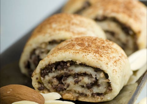 Rugelachs aux Amandes et au Chocolat (Norene Gilletz)