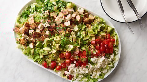 Salade au Guacamole et au Poulet Grillé