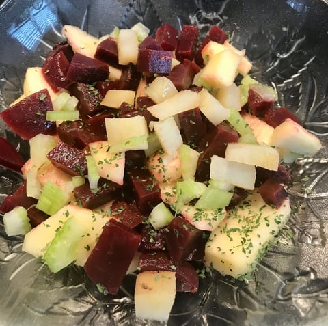 Salade de Betteraves, Pommes Vertes et Céleri