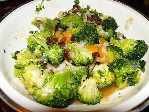 Salade de Broccoli (recette mexicaine)