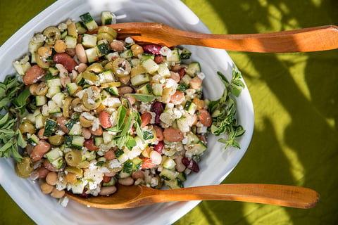 SALADE DE LÉGUMINEUSES MÉDITERRANÉENNE