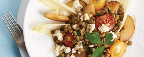 Salade de Lentilles, de Prunes et de Noisettes