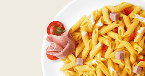 Salade de Mini Penne Rigate à la Ricotta, au Jambon Cuit et aux Tomates