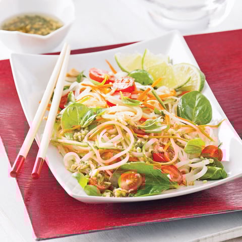 Salade de Nouilles Thaï et Épinards