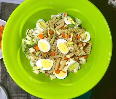 Salade de Pâtes à Mamie Jo et Maély