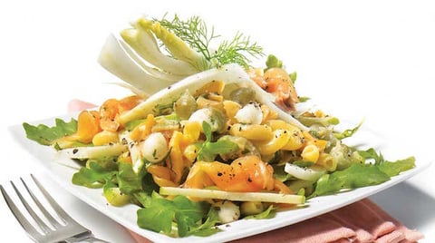 SALADE DE PÂTES AU FENOUIL ET AU SAUMON FUMÉ