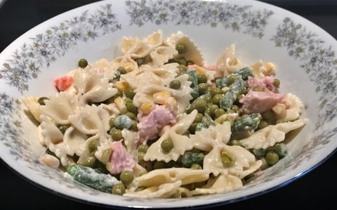 Salade de Pâtes, Légumes et Jambon