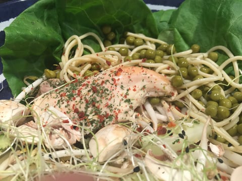 Salade de Poulet à L'asiatique