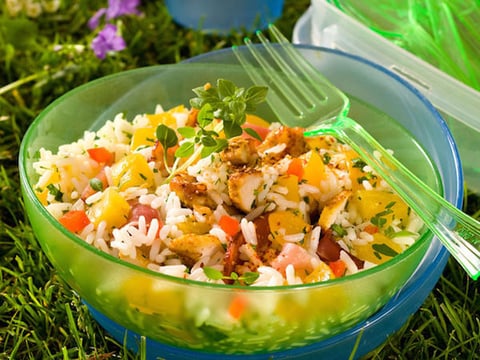 Salade de Riz au Poulet et aux Abricots