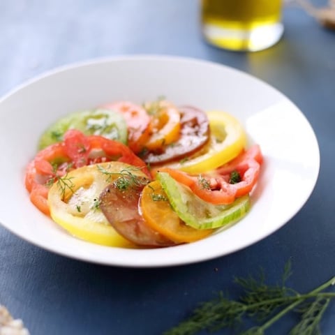 Salade De Tomates Anciennes À L’aneth