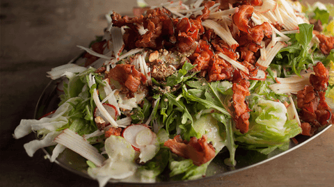 Salade Iceberg à la Pomme Amandes et Bacon