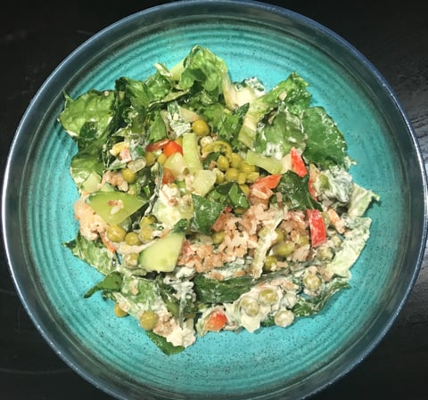 Salade Légumes, Riz et Sauce Crémeuse