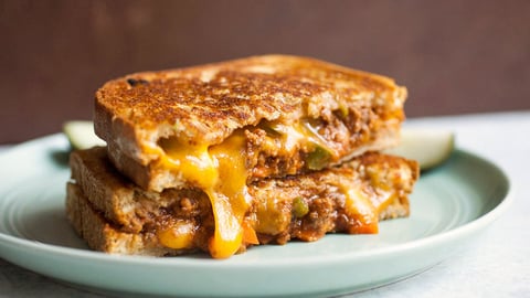 Sandwich au Fromage Grillé Façon Sloppy Joe