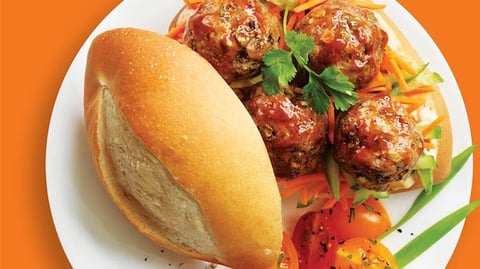 Sandwich aux Boulettes de Viande à la Vietnamienne