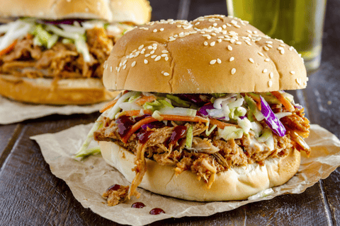 SANDWICH SUD OUEST À L'EFFILOCHÉ DE PORC