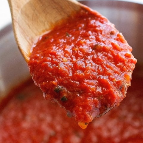 Sauce a Pizza (style Pizza Hut)