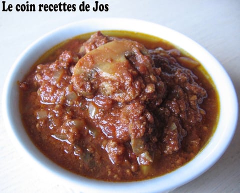 SAUCE À SPAGHETTI À LA VIANDE (MIJOTEUSE)