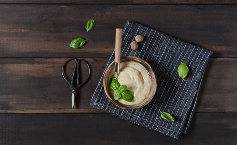 Sauce Béchamel au Caramel pour Viande Blanche