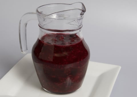 Sauce Tiède aux Petits Fruits (Norene Gilletz)