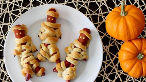 Saucisses en Forme de Momies qui Marchent