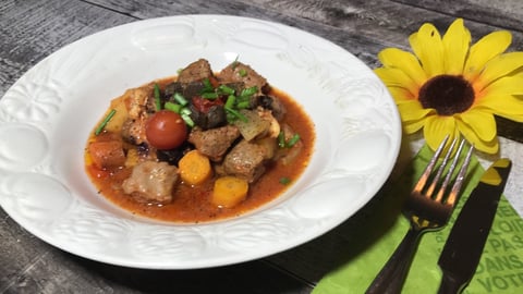 Saucisses Italiennes et Légumes à la Mijoteuse