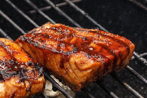 Saumon Grillé à L’érable et au BBQ du Staff