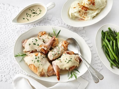 Sauté de Lapin à la Moutarde et à L’estragon