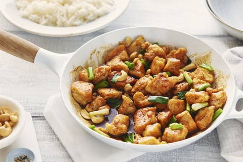 Sauté Thaï de Poulet et Cajous avec Riz