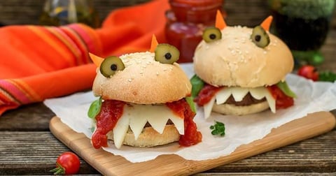 Scary Mini Burgers d’Halloween à Dévorer