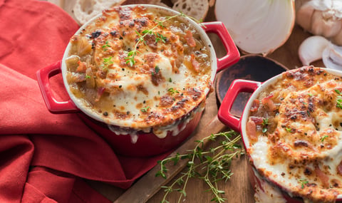 Soupe à L’oignon et au Bacon avec Croûtons au Fromage Mozzarellissima