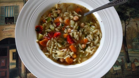 Soupe à L'orzo et aux Légumes à la Nickey